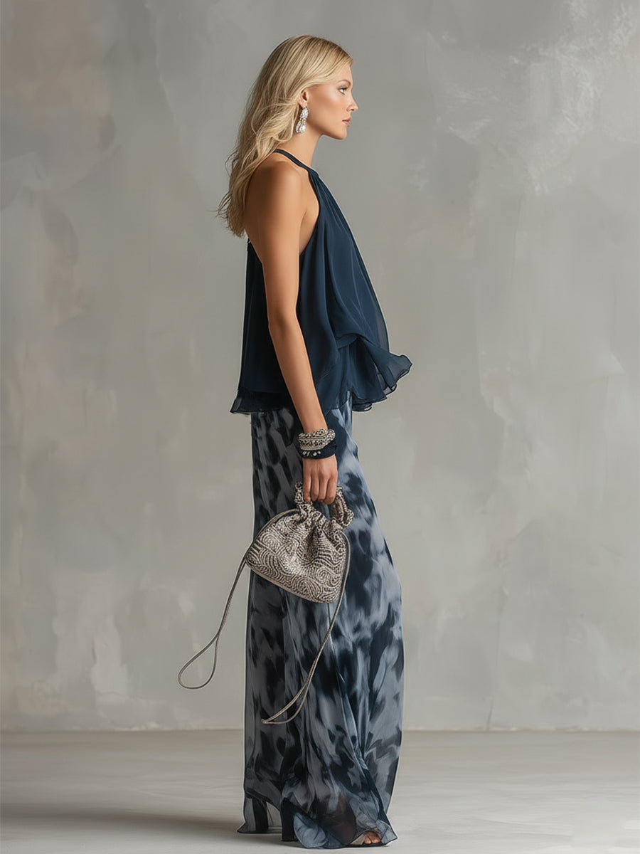 Chloé | Elegant set with navy blue halter top and wide printed pants