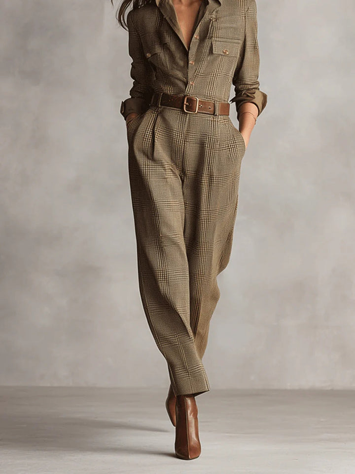 Anna | Elegant Monochrome Check Pattern