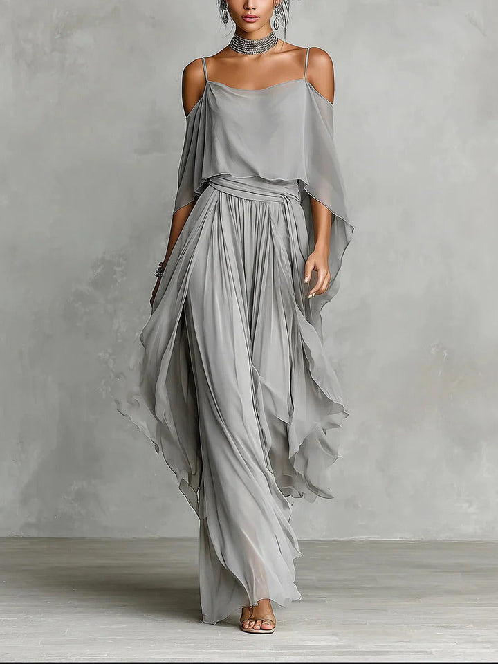 Isabelle | Gray fluid set with thin strap top and light pants
