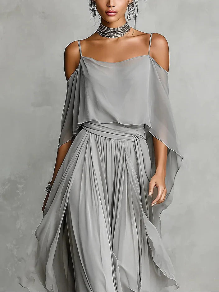 Isabelle | Gray fluid set with thin strap top and light pants